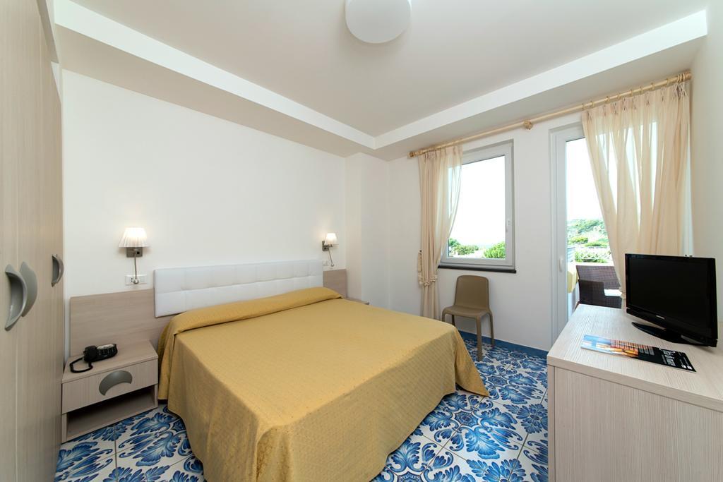 Le Canne Family Resort & Spa Forio  ห้อง รูปภาพ