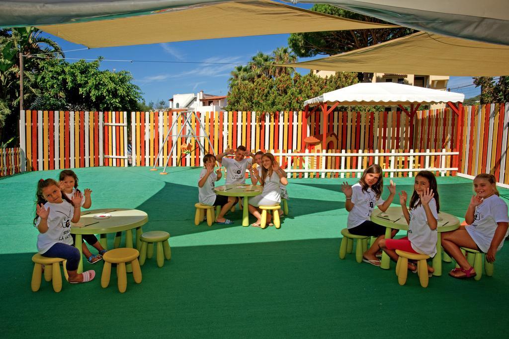 Le Canne Family Resort & Spa Forio  ภายนอก รูปภาพ