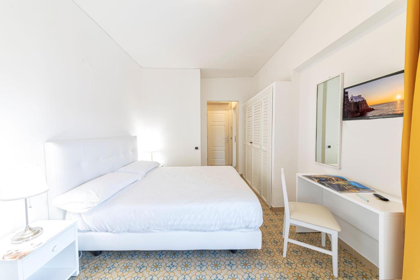 Le Canne Family Resort & Spa Forio  ห้อง รูปภาพ