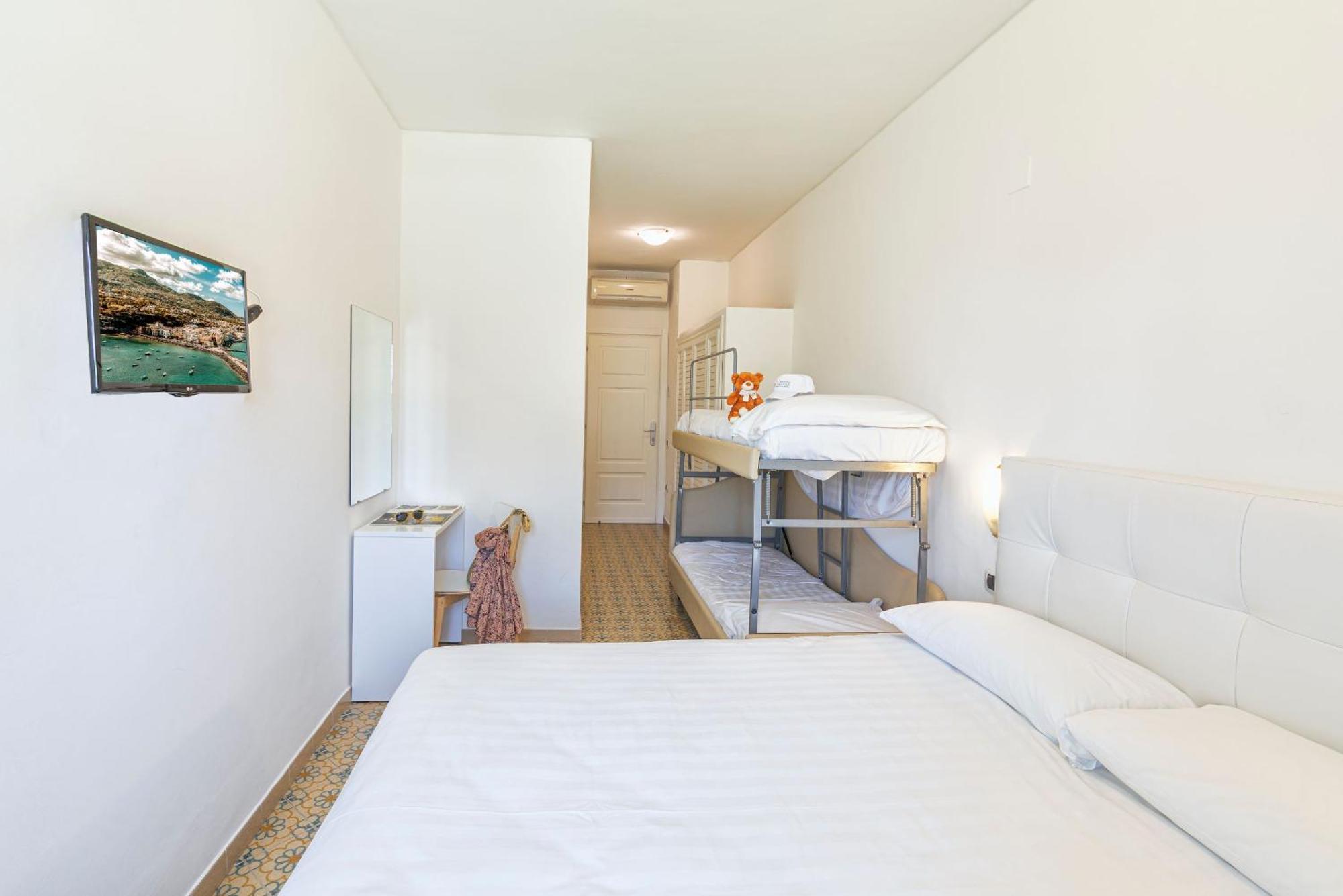 Le Canne Family Resort & Spa Forio  ห้อง รูปภาพ