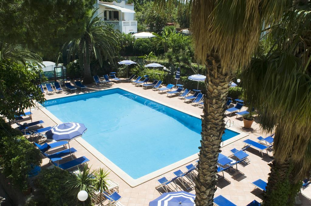 Le Canne Family Resort & Spa Forio  ภายนอก รูปภาพ